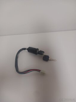 Univerzální zapalovací spínač s klíčem – Pitbike, ATV - 3