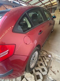 Citroen c4 1.4 65kw - 3