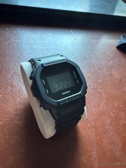 Casio G-Shock DW-5600BBN - 3