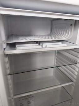 Lednice s mrazákem Candy - 3