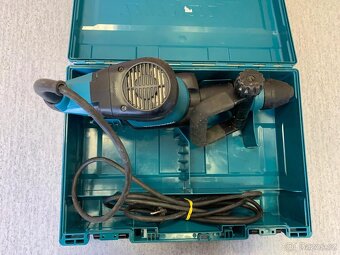Bourací kladivo Makita HM0871C+ kufr - 3