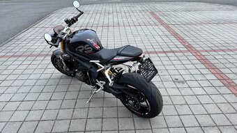 Triumph Speed Triple 1200 RS - 3