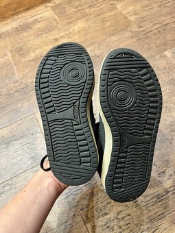 Dívčí tenisky Adidas, vel. 30 - 3