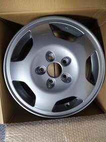 5x114,3 16" orig. Alu. kola Honda Legend KA7/8, 215/55/16 - 3