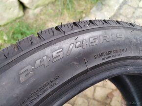 245/45/19 zimni pneu 245/45 R19 - 3