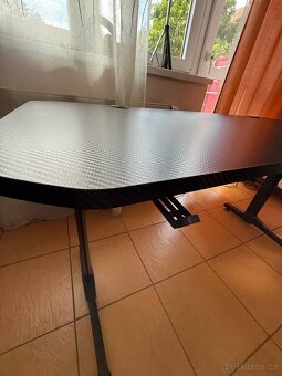 Prodám herní stůl ULTRADESK FRAG - 3