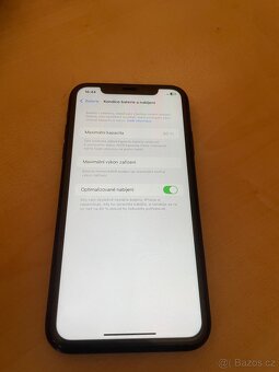 Iphone Xr - 3