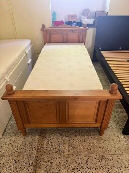 Pěkné použité jednolůžko Masiv 90x200 cm Komplet včetně matr - 3