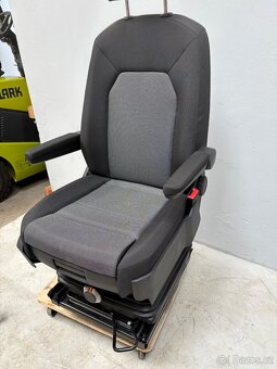 Sedadlo pravé Vw Crafter Man 2017- Odpružené Max - 3