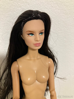 Barbie Mizi Integrity Toys modelka - 3