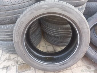 Letní Kumho 235/45 Zr18 98w - 3