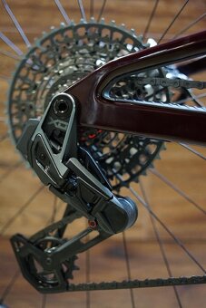 Scott Spark 900 rv.2025 vel: L - 3