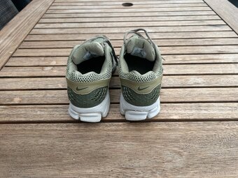 Nike Zoom Vomero 5, vel.38.5 - 3
