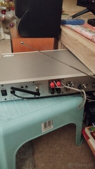CD HiFi Receiver sinternetovim radiom - 3