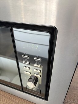 Vestavěná mikrovlnná trouba - 3