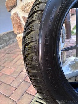 Prodám zimní pneu Nokian - 3
