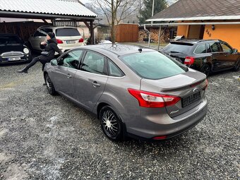Ford Focus 1.6 92kw - 3
