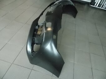 Přední nárazník Toyota Auris - 3