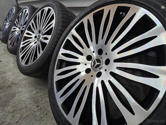 Mercedes-Benz Maybach S klasse R20 - 3