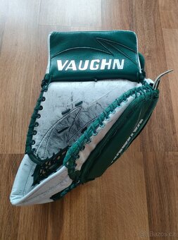 Lapačka Vaughn - opačný gard - Schwarz Game - 3