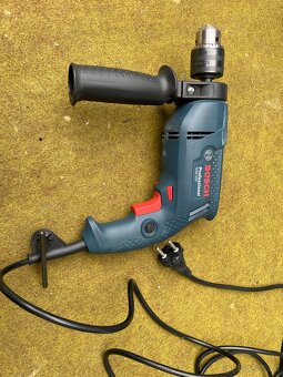 Příklepová vrtačka Bosh GSB 550 Professional - 3