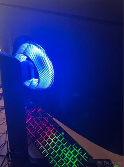 Xbox Series X a monitor Samsung odyssey G70B 4K 144Hz - 3