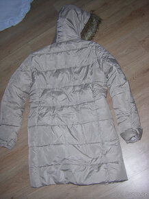 dámský zimní kabát béžový - 3