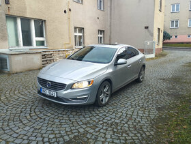 Prodám Volvo S60 - T5 2.5 - 187 kw - 2014 - 3