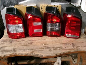 VW T5 , T6 - zadní světla ,KŘÍDLOVÉ dveře - 3