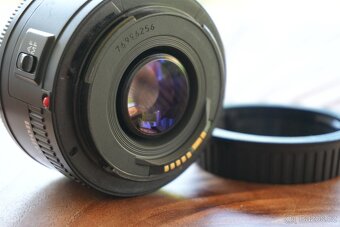 Canon 50mm f1.8 - 3