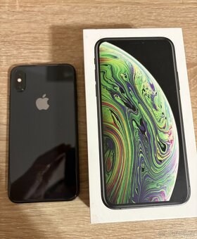 Apple iPhone XS 64 GB - 3