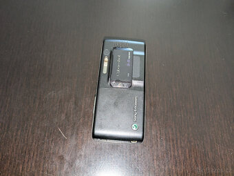 Sony-Ericsson K800I - 3