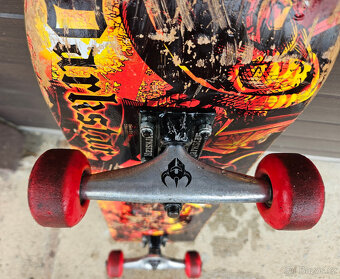 Skateboard - 3