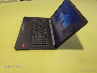 Notebook HP model 15-db0040nc - 3