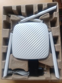 Prodám router Zn. TENDA F9 - 3