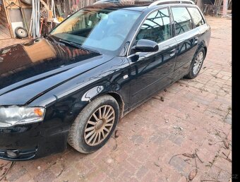 AUDI A4 3.2 V6 FSI 250 koní - 3