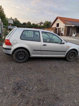 Volkswagen Golf, 1.4, benzín, datum první registrace 1999 - 3