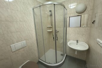 Prostor k bydlení (4B) v centru Jablonce nad Nisou - 3