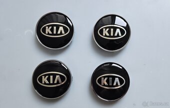 Středové krytky do kol KIA - 3