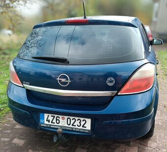 Opel Astra H 1.4 66 kW benzín, r.v.2007 - 3