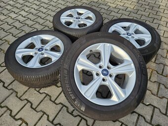 Orig. Ford Kuga 5x108 Zimní 235/55/17 - 3