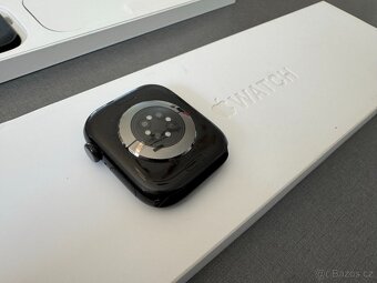 Apple Watch 10 46mm cellular černé - 3