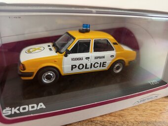 Model Škoda 120L VDP 1:43 - 3