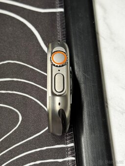 Apple Watch Ultra 2 - 49mm Přírodní titan - 3