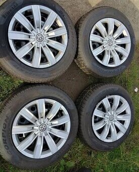 Tiguan Q3 Kodiak Kraná zimní sada 215 65 17 VW Audi Seat - - - 3