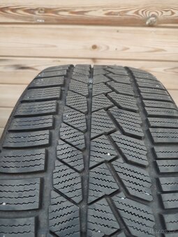 Prodám zánovní sadu zimních pneu 245/35 R 20 Continental - 3