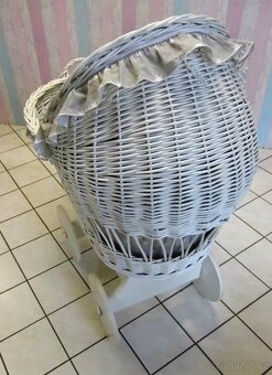 proutěný koš na mimino - 3