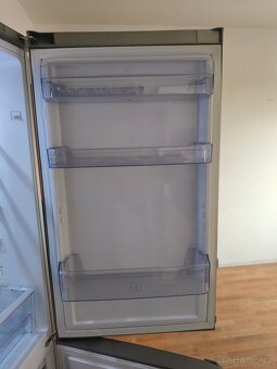 Lednice s mrazákem Beco - 3