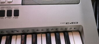 Yamaha PSR E413 - 3
