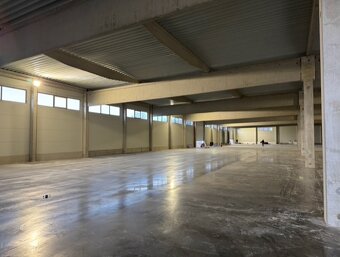 Pronájem skladové haly Kladno-Kročehlavy - 1 000 - 3 000 m2 - 3